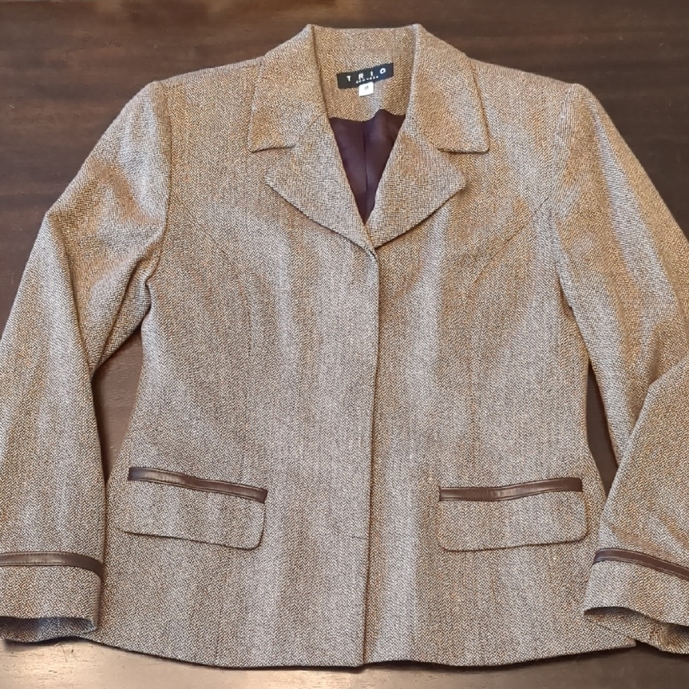 Trio New York Tan Women's Blazer